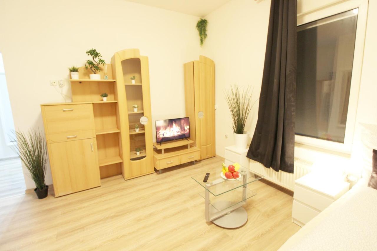 Downtown Apartments Ulm - Im Herzen Von Ulm & Komfortable Boxspringbetten Extérieur photo
